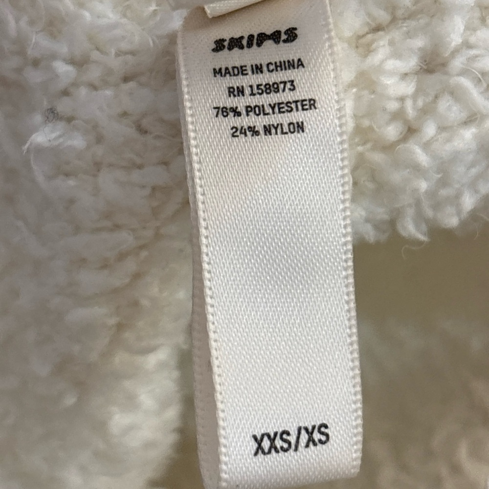 Skims Sz xxs/xs Cozy Cream Fuzzy Sherpa pants - Picture 5 of 15